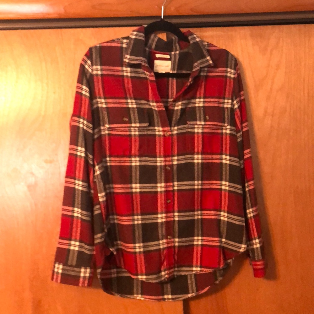 Ahh-mazingly soft American Eagle Outfitters flannel button up